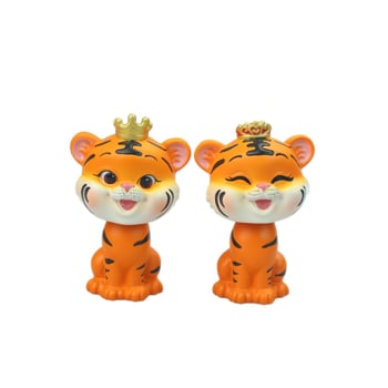 Αυτοκινητικά διακοσμητικά – Κούκλα σε στυλ καρτούν για κεντρική κονσόλα, ρητίνη/πλαστικό, μάρκα Hong Wenlin