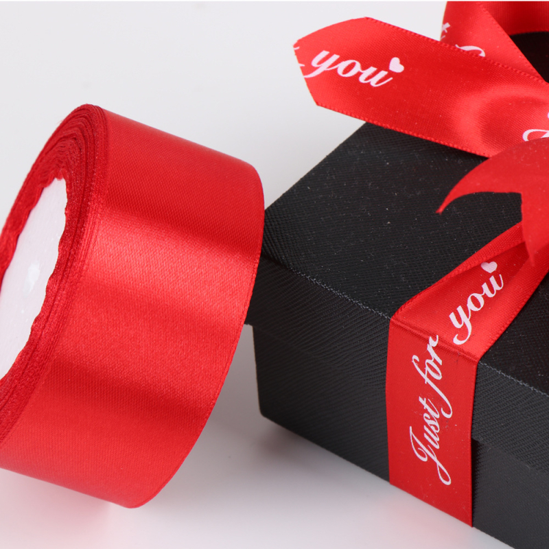 Weichen poliészter szövött szalag esküvői díszítéshez, csomagoláshoz, bonbonos dobozokhoz és virágcsokrokhoz