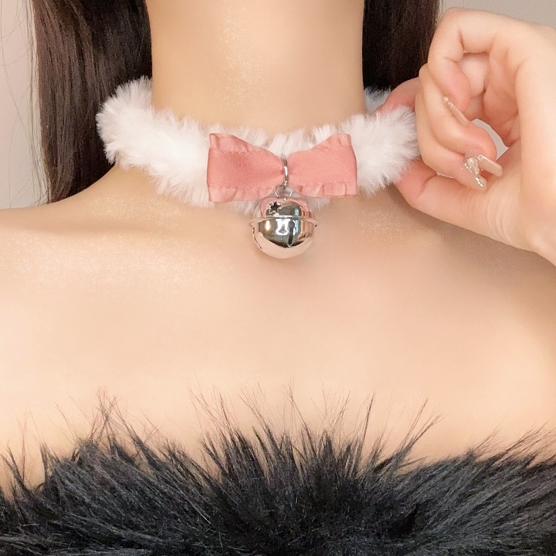 Choker ogrlica s privjeskom zvončić od legure, elektroplatina, lanac zmijske kosti, korejski stil