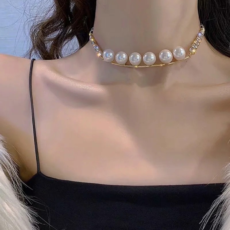 Choker ogrlica od legure, s dijamantnom obradom, LISM branda, lanac od zmijskog kostiju