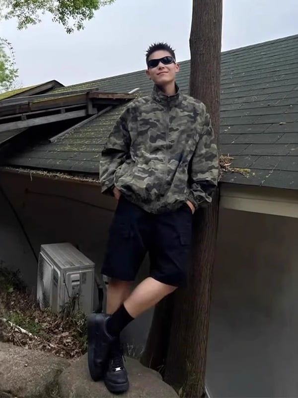 Ανδρικό καμουφλάζ μπουφάν με γρήγορο στέγνωμα και UV προστασία, ύφασμα από μίγμα λίνων, γιακάς με ύψος, τσέπες με φερμουάρ