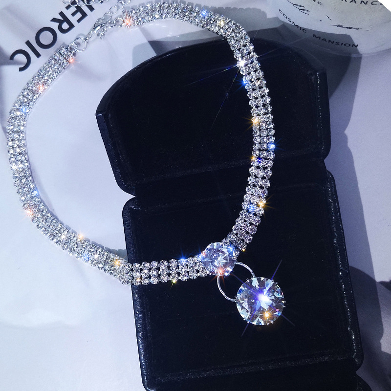 Choker ogrlica s kristalnim privjeskom, metalni lanac, kapljasti oblik, za žene