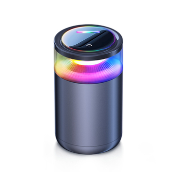 Automobilski aromaterapijski difuzor – metalni držač, Freesia miris, isparavanje 31–60 dana, 8 načina osvjetljenja, rok trajanja 1 godina