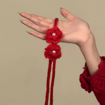 Colier cu design în formă de floare, pandantiv din material textil, lanț clavicular — Iarnă 2025