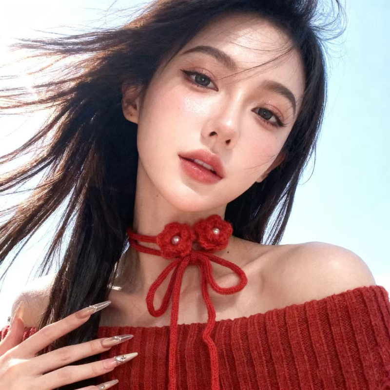 Colier cu design în formă de floare, pandantiv din material textil, lanț clavicular — Iarnă 2025