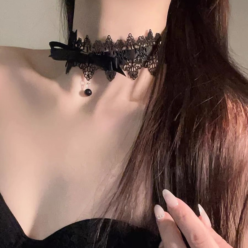 Choker ogrlica s čipkastim mašnicom, klavikularni lanac, korejski stil, materijal: tekstil, elektroplating