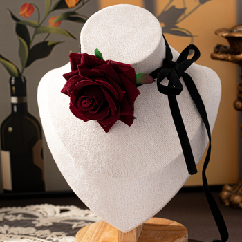 Колие от влакна с флорални мотиви, редовна верига, унисекс, висулка: друг, Зима 2024