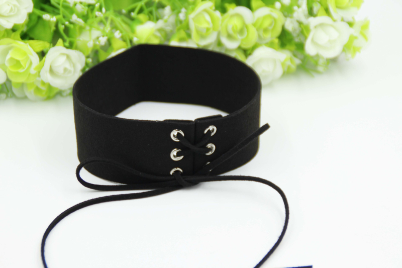 Colier guler exotic pentru femei, din plastic/rezin, design geometric, personalizabil.