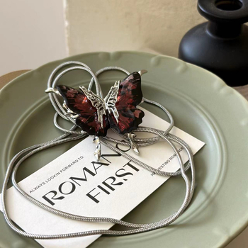 Ogrlica Flame Sea s lancem zmijske kosti i ugradnjom mješovitih poludragocjenih kamenja, duljina 61–70 cm