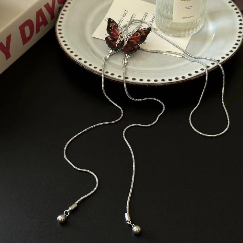 Ogrlica Flame Sea s lancem zmijske kosti i ugradnjom mješovitih poludragocjenih kamenja, duljina 61–70 cm