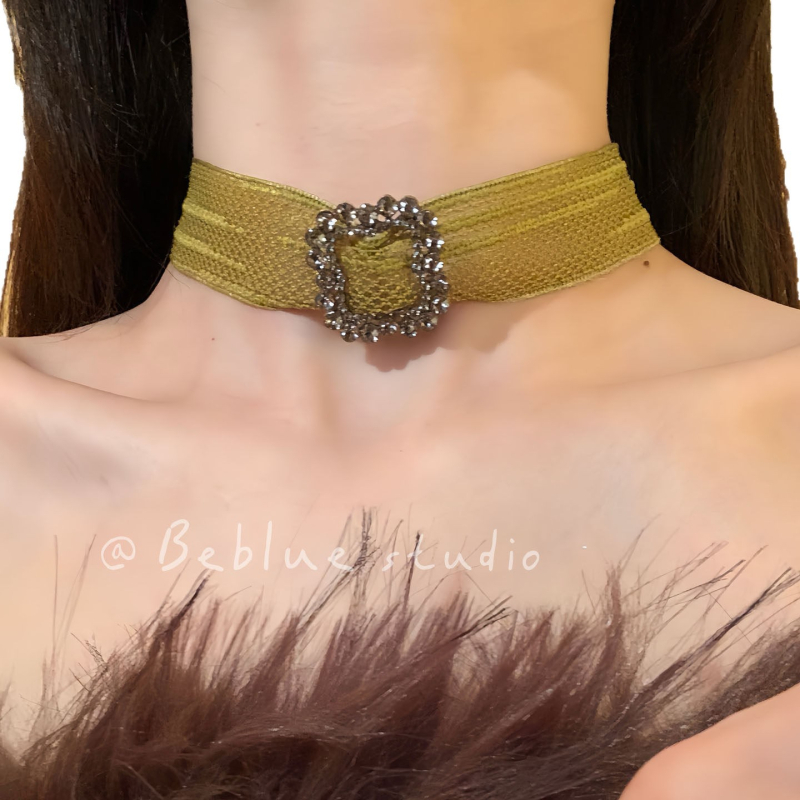 Colier chok er vintage geometric - Bitan Ningguang, electroplatat din material mixt, lanț regulat, model 1561