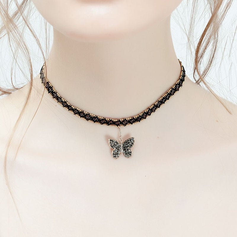 Огърлица тип яка с пеперуден мотив и дантелен стил; материал: сплав; висулка: сплав; марка: Youhong; производствен номер: YH290