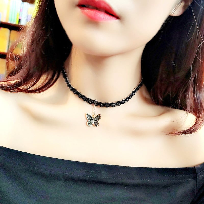 Огърлица тип яка с пеперуден мотив и дантелен стил; материал: сплав; висулка: сплав; марка: Youhong; производствен номер: YH290