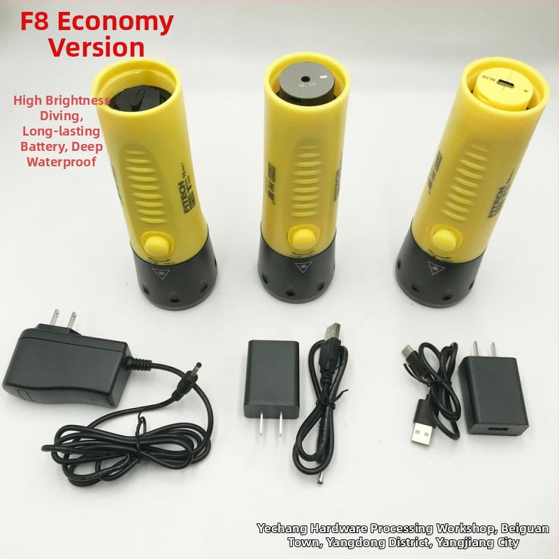 Light Arrow F8 potápěčská svítilna — IP68, LED osvětlení, tělo z hliníkové slitiny + technického plastu, výdrž baterie 6–7 hodin, vhodná pro otevřené potápění, záchranu, kempovanie a rybolov