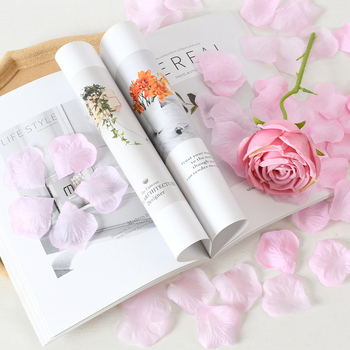 Пакет изкуствени рози листчета за годеж и сватба, нетъкан текстил, проста опаковка, марка Rusen Wedding