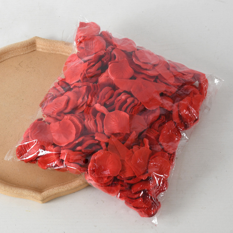 Пакет изкуствени рози листчета за годеж и сватба, нетъкан текстил, проста опаковка, марка Rusen Wedding