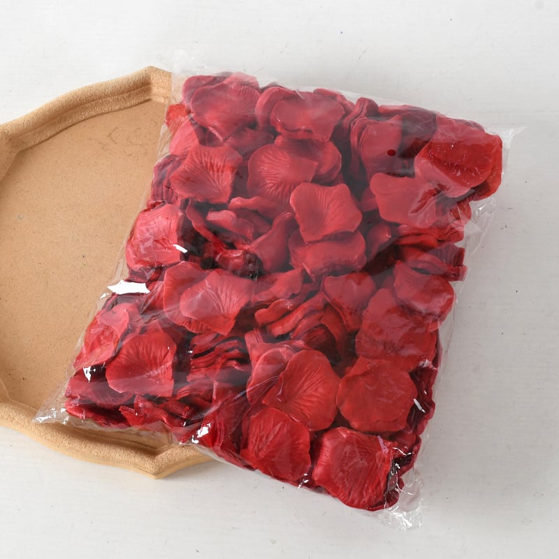 Пакет изкуствени рози листчета за годеж и сватба, нетъкан текстил, проста опаковка, марка Rusen Wedding