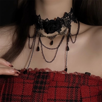 Choker ogrlica s čipkastim privjeskom u obliku cvijeta, geometrijski oblik, tkanina, privjesak od legure