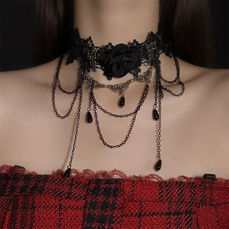 Choker ogrlica s čipkastim privjeskom u obliku cvijeta, geometrijski oblik, tkanina, privjesak od legure