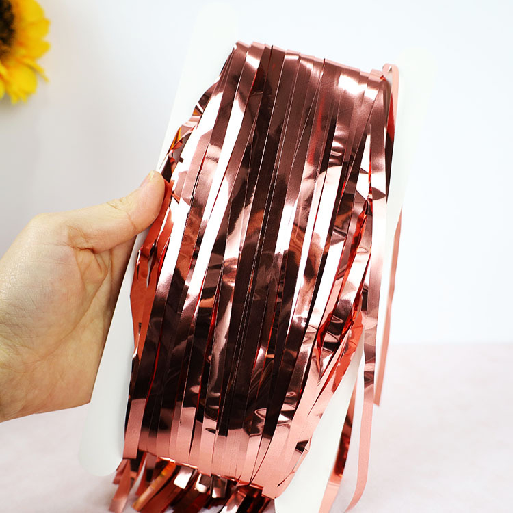 Rain silk curtain – сценично оформление за Коледа и Нова година, за заден фон на стена, JXT Plastic Ribbon