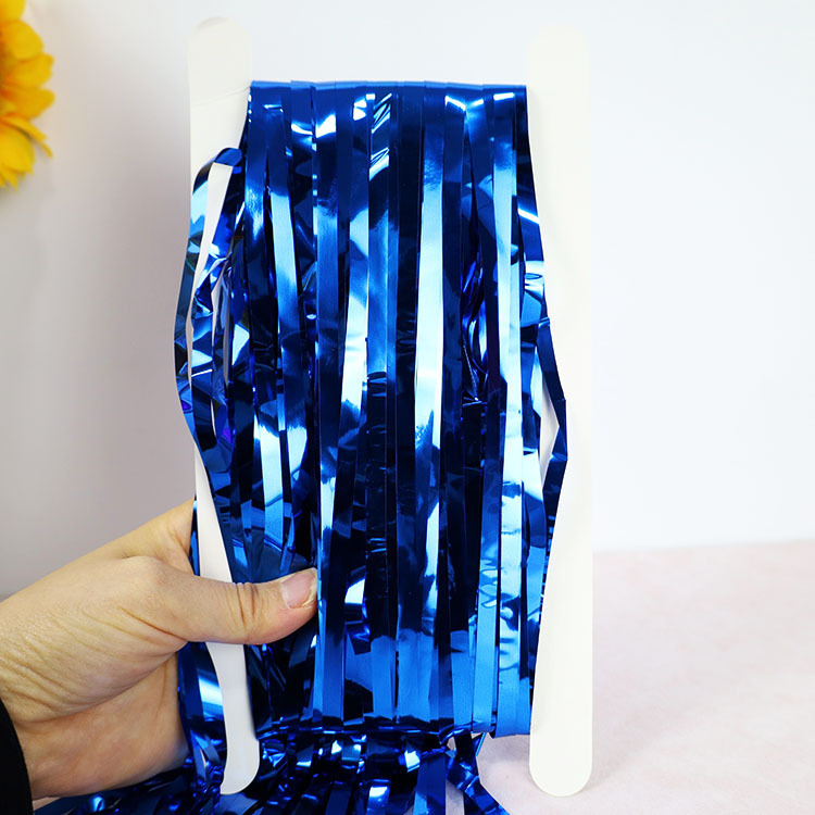 Rain silk curtain – сценично оформление за Коледа и Нова година, за заден фон на стена, JXT Plastic Ribbon