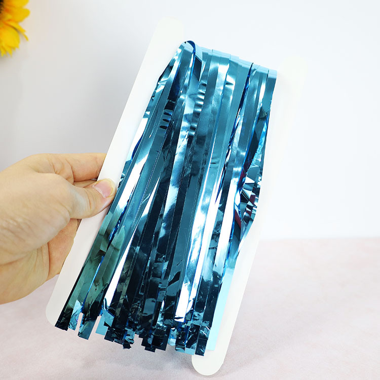 Rain silk curtain – сценично оформление за Коледа и Нова година, за заден фон на стена, JXT Plastic Ribbon