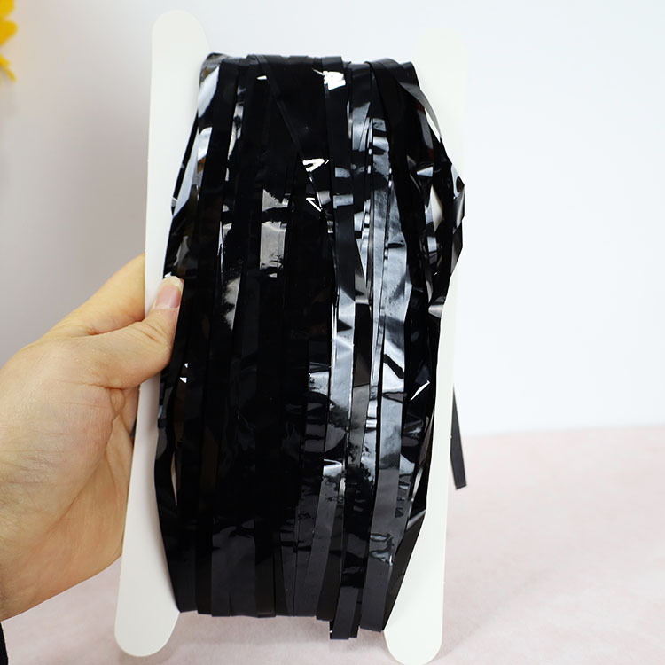 Rain silk curtain – сценично оформление за Коледа и Нова година, за заден фон на стена, JXT Plastic Ribbon