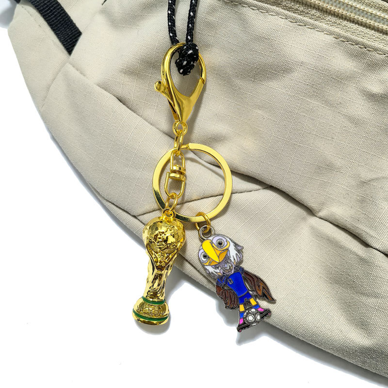 Breloc trofeu din aliaj — Ball Products Collection; pentru fani fotbal; Accesorii pentru fani