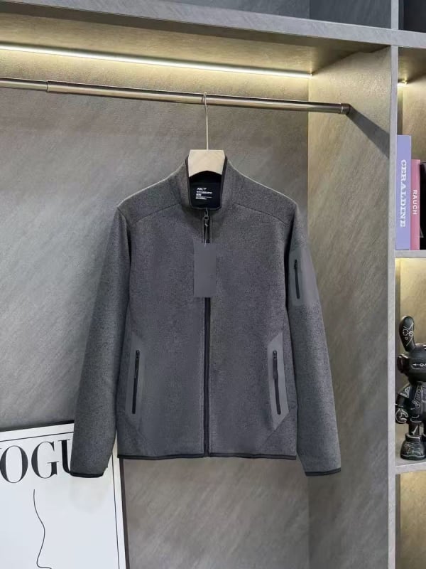 Ανδρικό εξωτερικό φλίς μπουφάν με στάσιο γιακά και φερμουάρ, ύφασμα 100% βαμβάκι, επένδυση κοραλλί φλίς, μονόχρωμο, για φθινοπωρινές δραστηριότητες σε εξωτερικούς χώρους