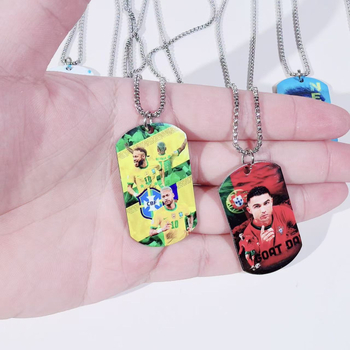 Stelele fotbalului: pandantiv dublu fațet din oțel de titan — Juballhui; Material: oțel de titan; Sport: fotbal; Origine: Wenzhou