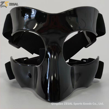 Basketbalová ochranná maska na tvár, polykarbonát, univerzálny model, možnosť prispôsobenia a tlače loga