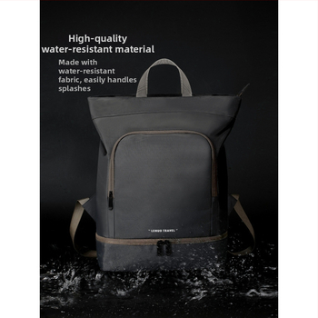 Nepremokavý batoh pre vodné športy (Materiál: PU; Podšívka: polyester; Funkcie: nepremokavý, priedušný, oddelenie suchého a vlhkého)