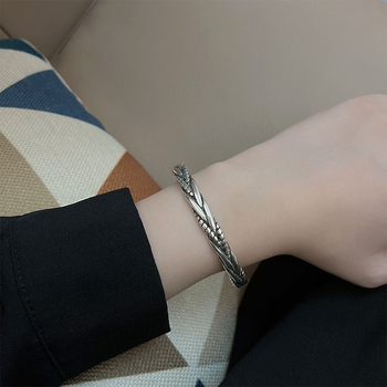 Bakrena narukvica - retro korejskog stila, pleteni dizajn, otvorena i podesiva za žene