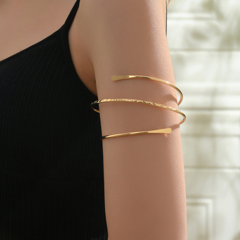 Metalna narukvica s otvorenim dizajnom, višeslojna, geometrijski stil, vintage inspiracija