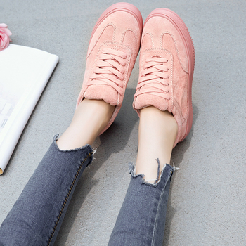 Női gördeszkás cipő vastag talppal, elöl fűzős, mikroszálas felsőrész, gumitalp, alacsony fazon