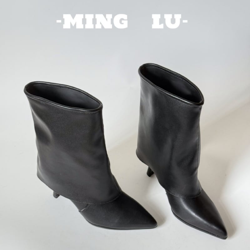 Női térd fölötti csizma, hegyes orr, vékony stiletto sarkú 6–8 cm, slip-on kivitel, felső rész Super Fiber