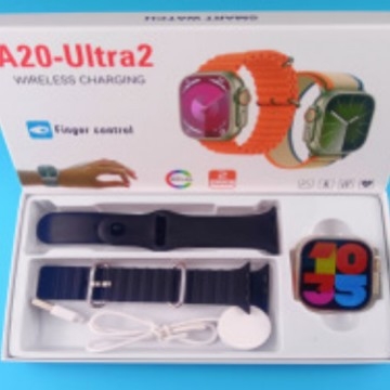 Смарт часовник с мониторинг на сърдечен ритъм, кръвно налягане и кислород в кръвта; 1.99" IPS дисплей; 7–14 дни живот на батерията; безжично зареждане; титаниева сплав и сапфирено стъкло