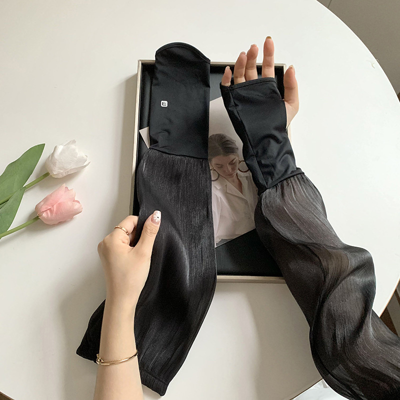 Manșon cu protecție UV și mănuși cu degete pentru plimbări de vară — lung, croială lejeră, poliester subțire, 100% poliester