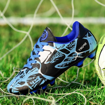 Dječje nogometne tenisice s Velcro zatvaračem, niski profil, mrežasti gornji dio, PU potplat, pogodna za travu i umjetnu travu