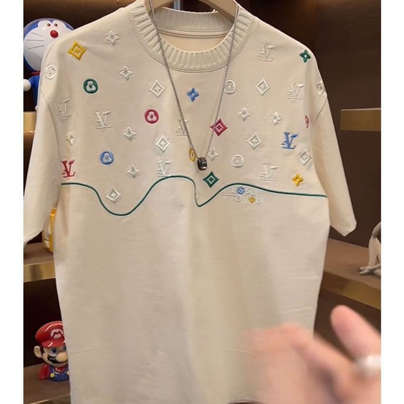 Ανδρικό T‑shirt από 100% βαμβάκι χωρίς γιακά, κοντό μανίκι, φαρδιά γραμμή, με διαφημιστικό λογότυπο, καλοκαιρινό casual