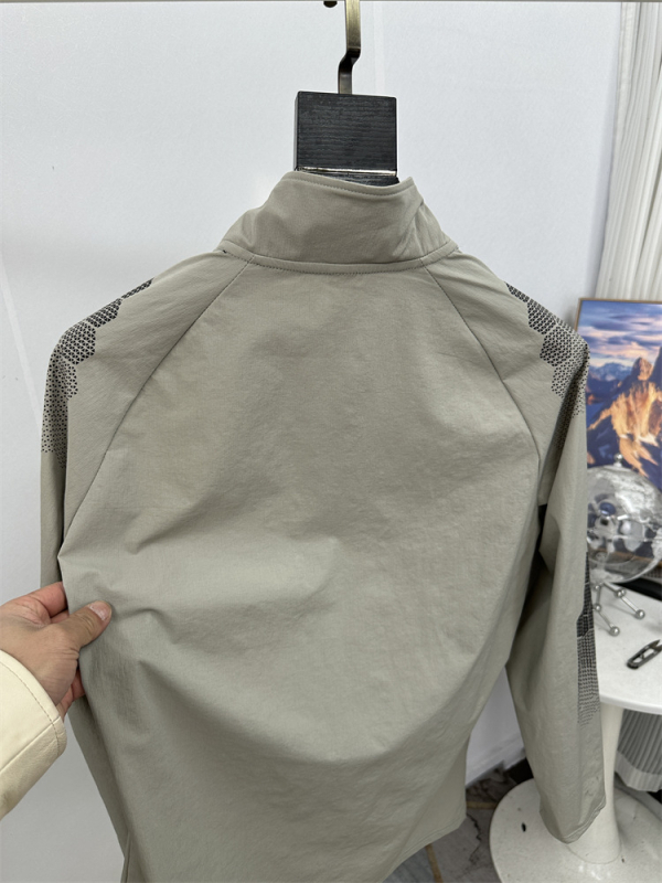 Ανδρικό μακρυμάνικο T-shirt με μισό φερμουάρ και Stand collar – ελαφρύ, διαπνέον, γρήγορο στέγνωμα για εξωτερικές δραστηριότητες