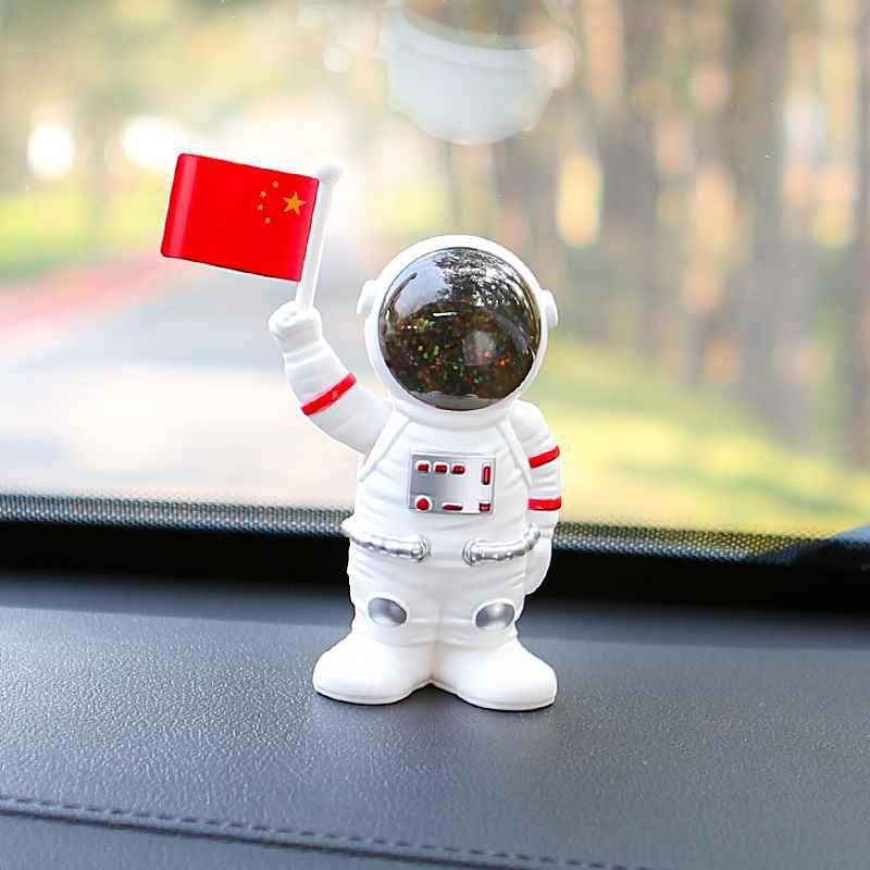 Διακοσμητικό αυτοκινήτου με αστροναύτη – Πλαστικό, κινεζικού παραδοσιακού στυλ, διακόσμηση, χωρίς εξατομίκευση