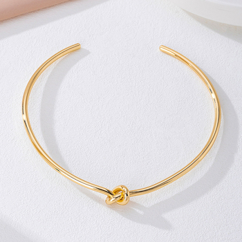 Choker ogrlica s čvorom i otvorenim ovratnikom, geometrijski oblik, Ins stil; Materijal: cinkova legura; Proces: elektroplatiranje; Obim: ≤30 cm; Težina: 35 g
