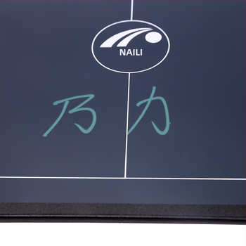 Taktická tabuľa pre basketbal a futbal so stylusom, plastová konštrukcia (plastová; basketbal a futbal; stylus)