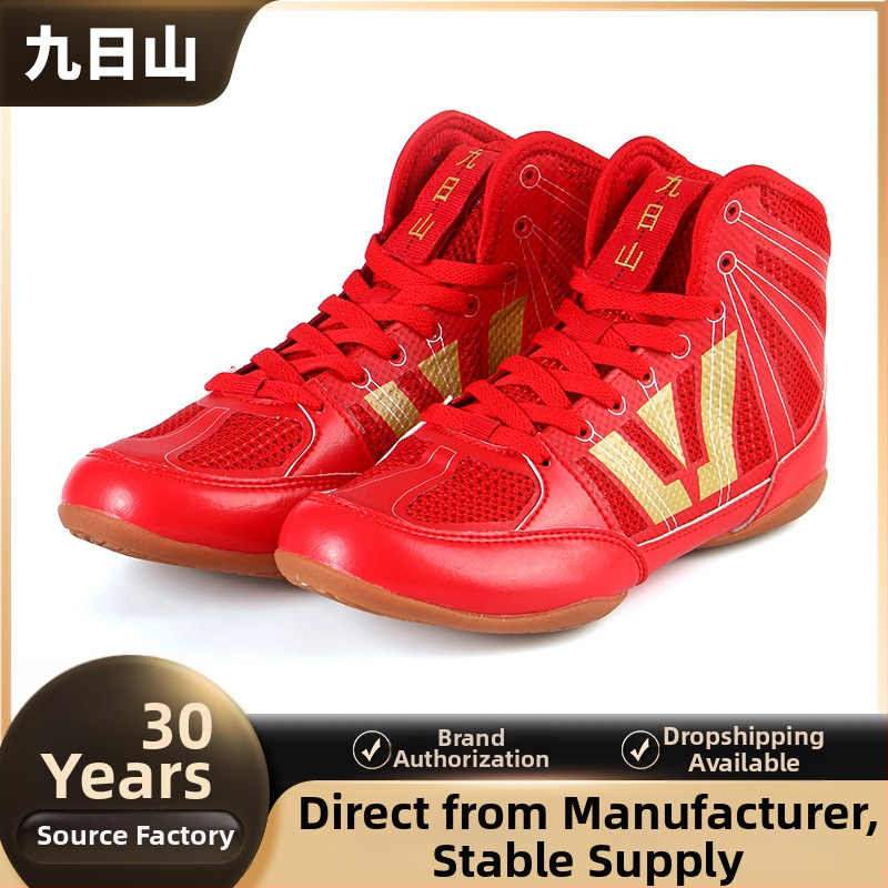 Zápasové topánky s vysokým horným, podrážka z hovädzej šľachy, vršok z umelej PU kože, tlmiaca adhézna technológia, rovná päta