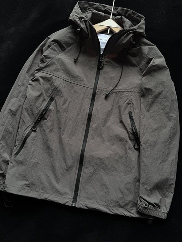 Τζάκετ με UPF50+ προστασία από τον ήλιο, με κουκούλα, χαλαρή γραμμή, πλαϊνές τσέπες και φερμουάρ