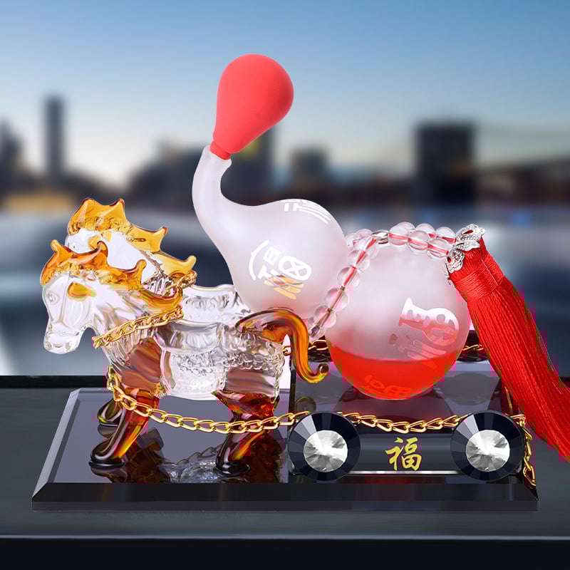 Αρωματικό αυτοκινήτου σε μορφή καθίσματος, δημιουργικός σχεδιασμός άμαξας για εσωτερική διακόσμηση αυτοκινήτου, αξεσουάρ αυτοκινήτου, Μάρκα: Chiweng