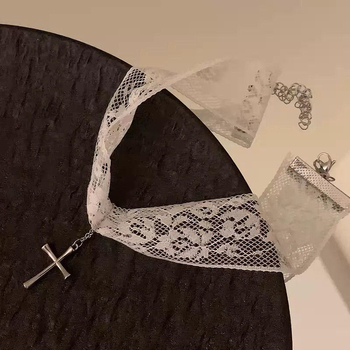 Geometrijski choker ogrlica s križnim privjeskom, materijal: legura, model XL1640