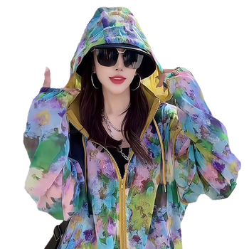 Női kapucnis napvédő kabát, légáteresztő poliészter anyag, tavasz 2025