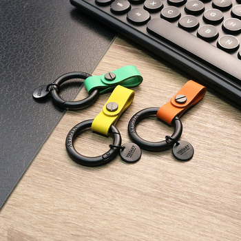 VISGARY Breloc de chei din piele naturală cu cataramă în formă de V, stil luxos